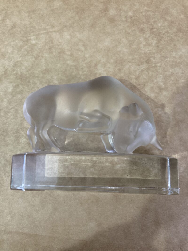 Lalique Bull Paperweight Crystal Art figurine signed France